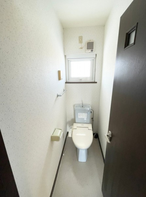 トイレ　２階トイレ