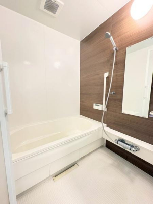 @VvŐ̂LXƂjbgoXB̔₷bNXԂƂāAKȃoX^C߂܂ǂẗ؃oX[łB