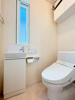 gC@PegCXy[XB􂢏B藎FłB