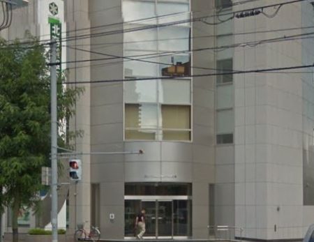 ���ӊ��@-