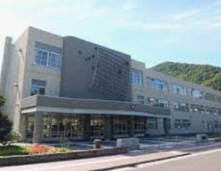 ���ӊ��@-