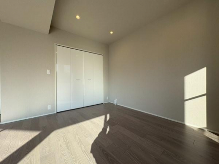 ���r���O�@-