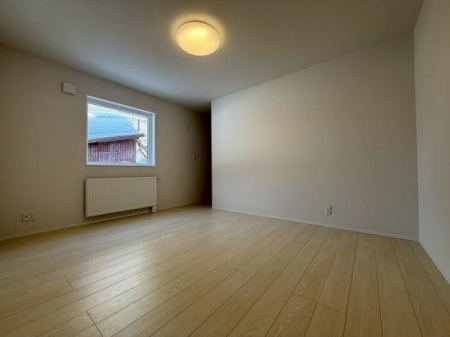 �m���@��7.8���̗m���B�E�H�[�N�C���N���[�[�b�g�t���ŁA��Q����q�������ȂǑ��p�r�Ɏg���܂��B