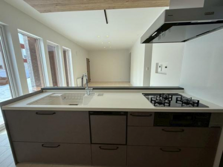 �L�b�`���@�H�����t���Ă���܂�