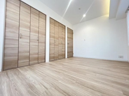 ���r���O�@-