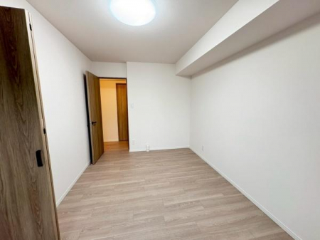 �m���@�m����7.3��