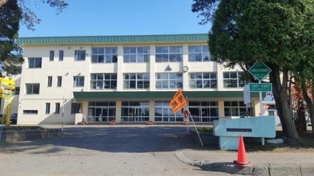 ���ӊ��@-