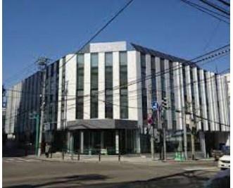 ���ӊ��@-