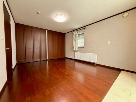 ���r���O�@-