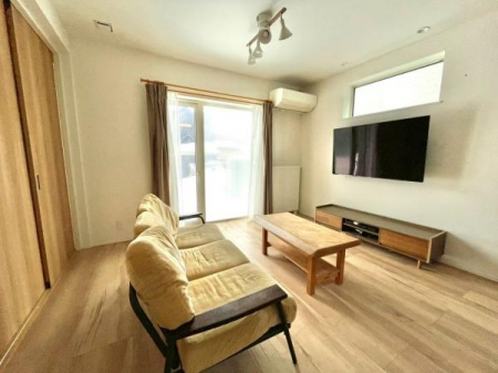 ���r���O�@-