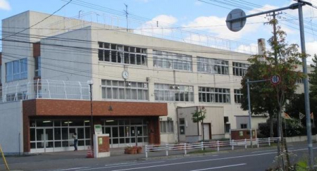 ���ӊ��@-