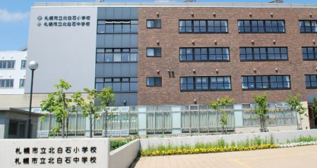 ���ӊ��@-