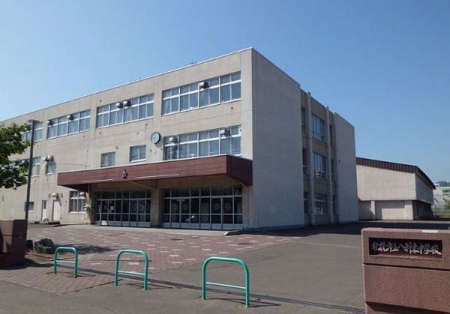 ���ӊ��@-