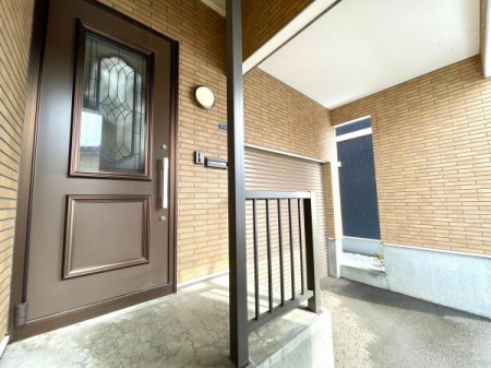 ���ց@�y�i�������^�C���\��̌��փA�v���[�`�z �|�[�`�͑g���Ԍɂɗאڂ��Ă���J�̓��ł��X���[�Y�Ɍ������ցI��Ԃ����S�ȏƖ���肷����������ꂽ���S�ŋ@�\�I�Ȑ݌v�ł��I