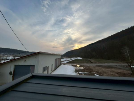 �Z�˂���̒��]�ʐ^�@-