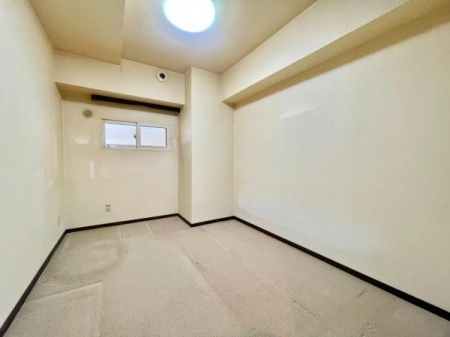 �m���@��5.5���̍L��������m���ł��B �Ԏ��}��͔[�ˁi�T�[�r�X���[���j�����ł����A����Ɩ�����������Ă���A�Â��ȃ��[�N�X�y�[�X����[�����ȂǑ��p�r�Ɋ��p���������܂��B