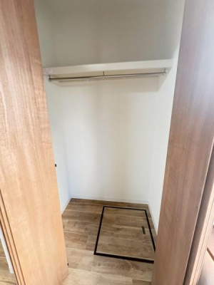 ���[�@���I�ƃn���K�[�p�C�v�t���ňߗނ�����������[�B�����܂ŃX�y�[�X��L�����p�ł���֗��ȃN���[�[�b�g�B