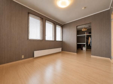 �Q���@-