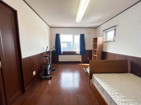 �m���@-
